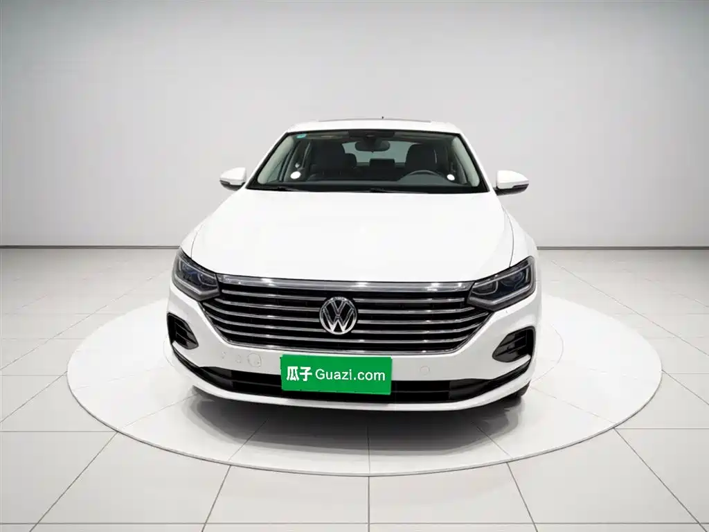 Volkswagen Lavida 2024 Model 1.5L Automatic Delight Edition фото 3