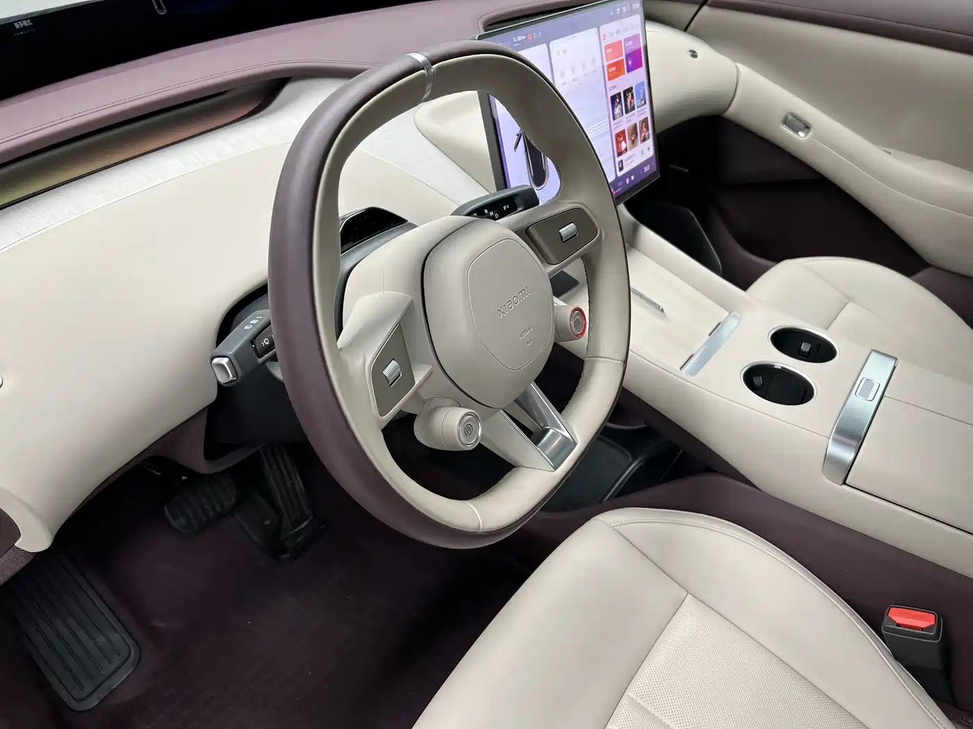 Xiaomi Auto Xiaomi YU7 2025 Extended Range AWD Pro фото 9