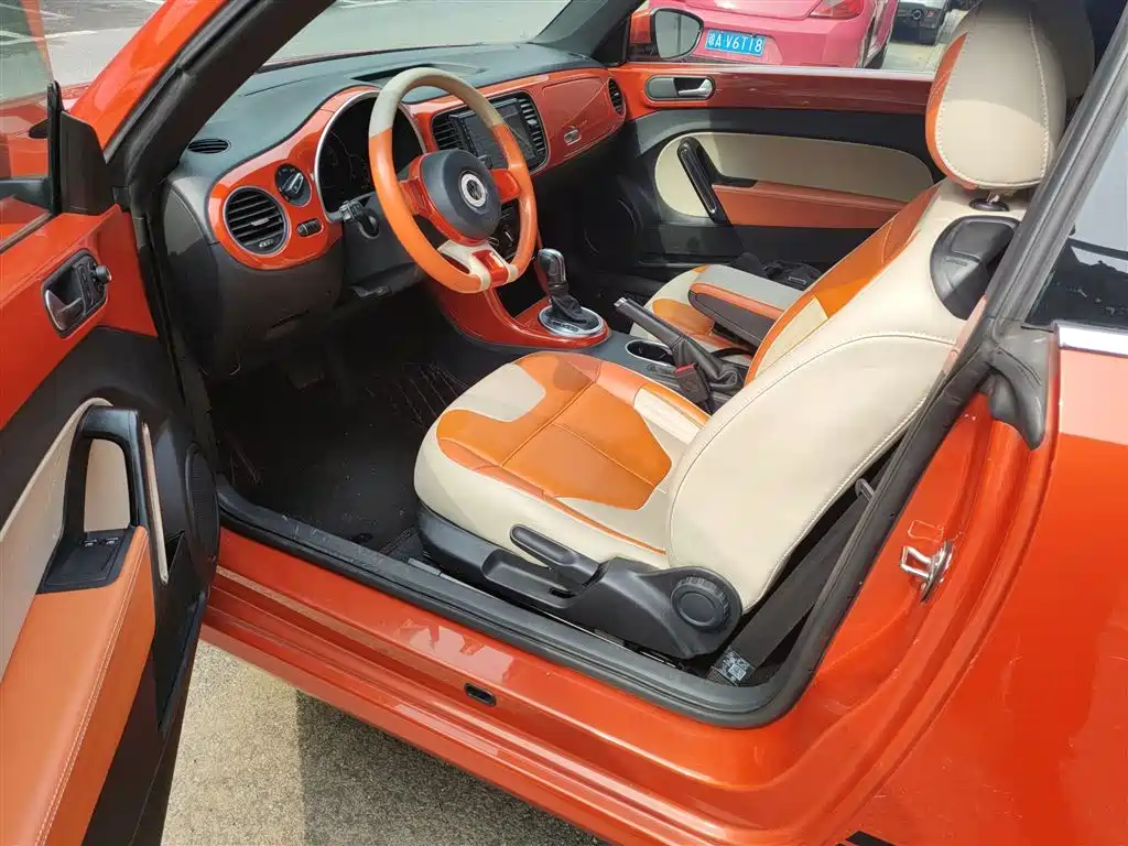 Volkswagen Beetle 2018 180TSI Easy Joy Edition фото 15