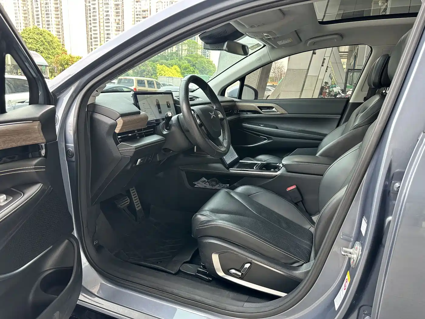 XPeng P5 2022 Model 460E+ фото 4