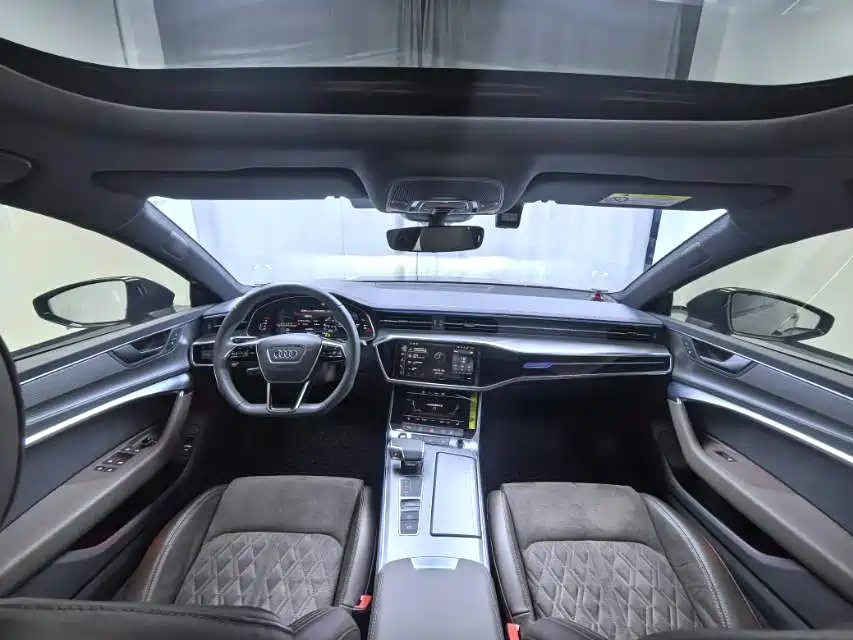 Audi A7L 2022 45 TFSI quattro S-line Paladin фото 6