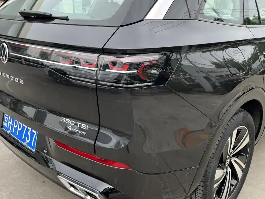 Volkswagen Talagon 2023 380TSI 4WD R-Line Touring Edition фото 9