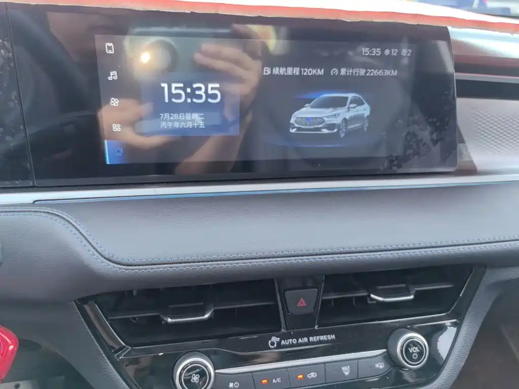 Ford Escort 2022 2021 1.5L Automatic Platinum Edition
