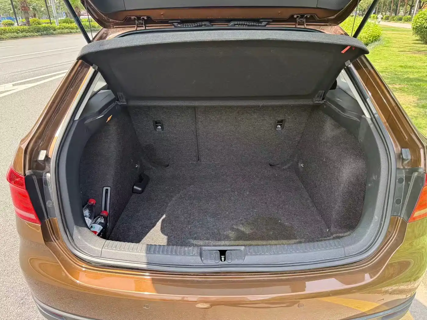 Volkswagen Gran Lavida 2014 1.4TSI DSG фото 12