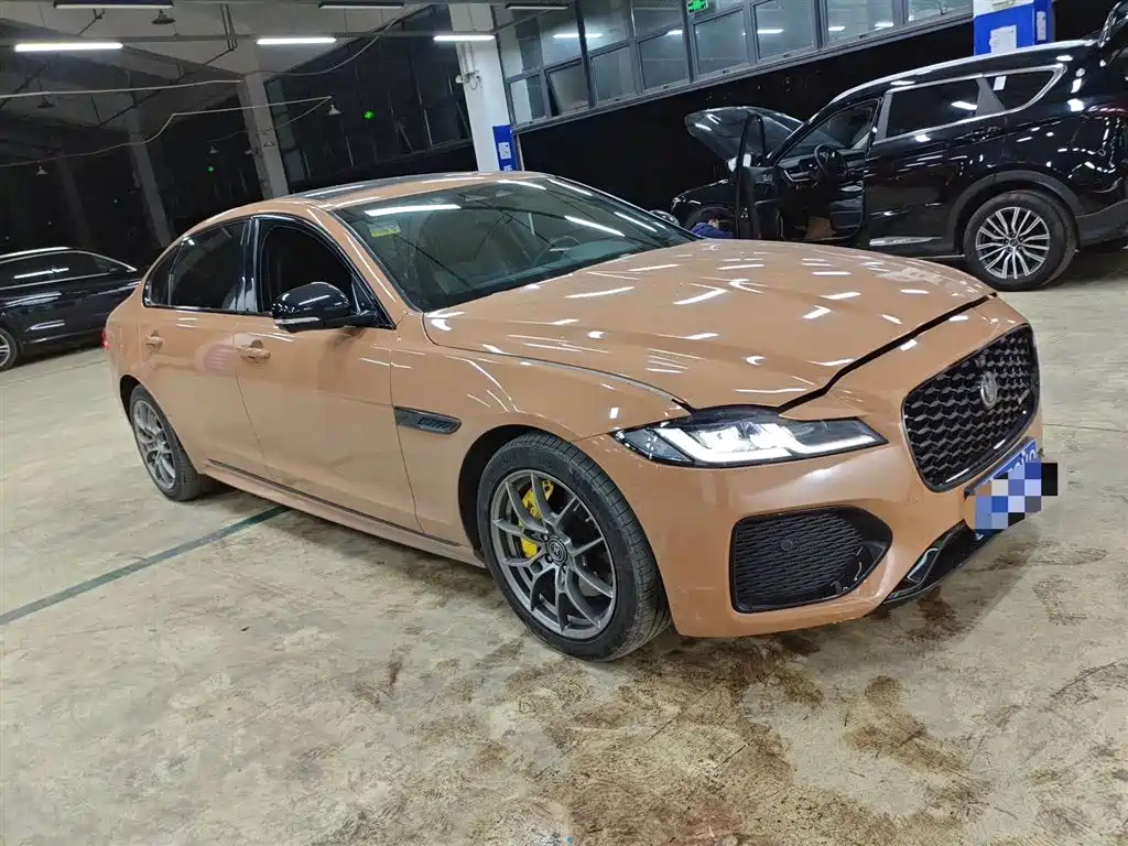 JAGUAR XFL