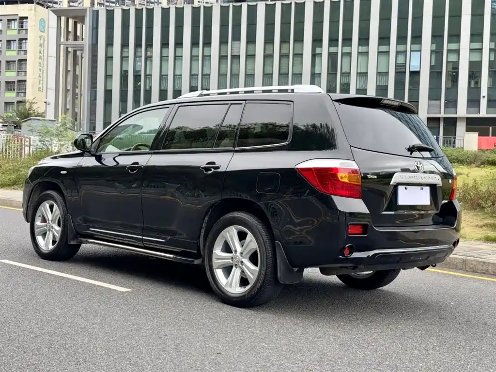 Toyota Highlander (Import) 2007 LIMITED (Premium Edition) фото 4