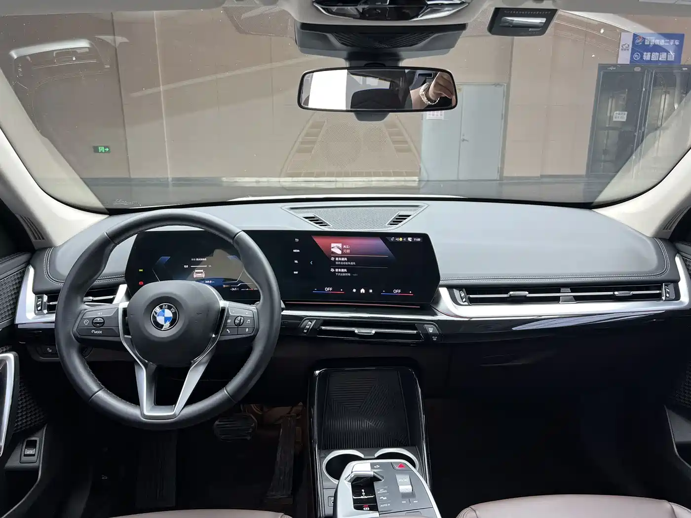 BMW X1 2023 sDrive20Li X Design Package фото 16