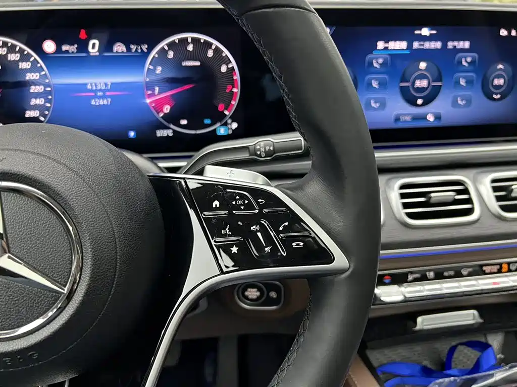 Mercedes-Benz GLE 2024 GLE 450 4MATIC Luxury фото 25