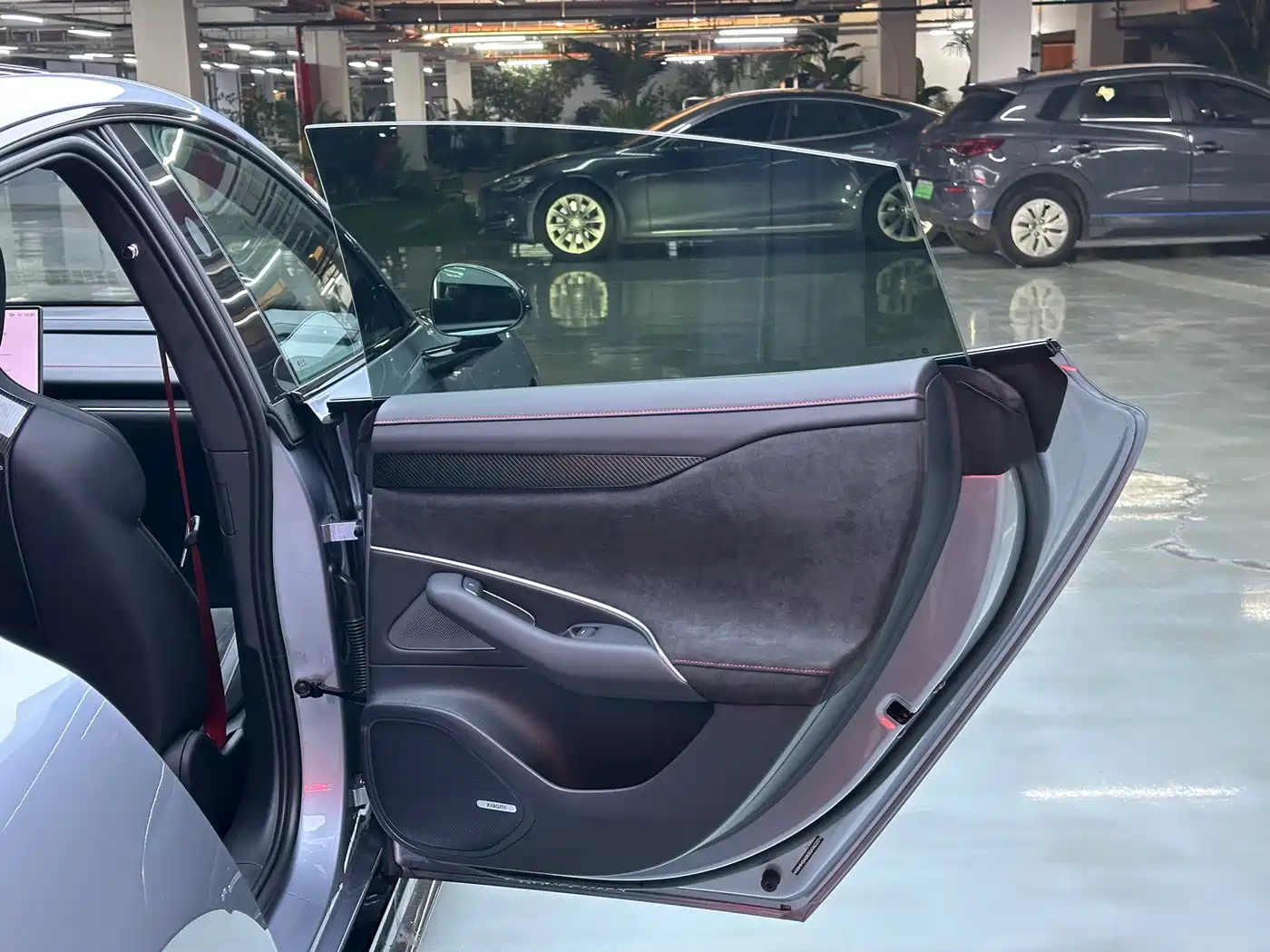 XIAOMI CAR XIAOMI SU7 ULTRA