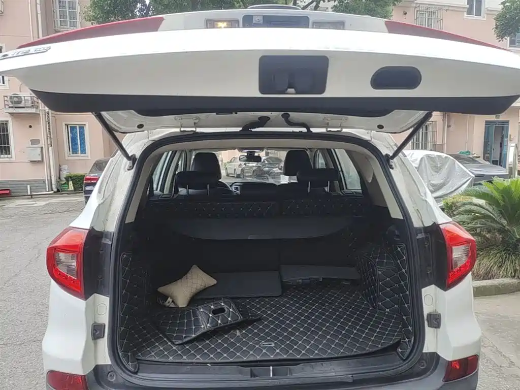 BYD Song 2016 Ultimate Edition 1.5TID Automatic Elite фото 19