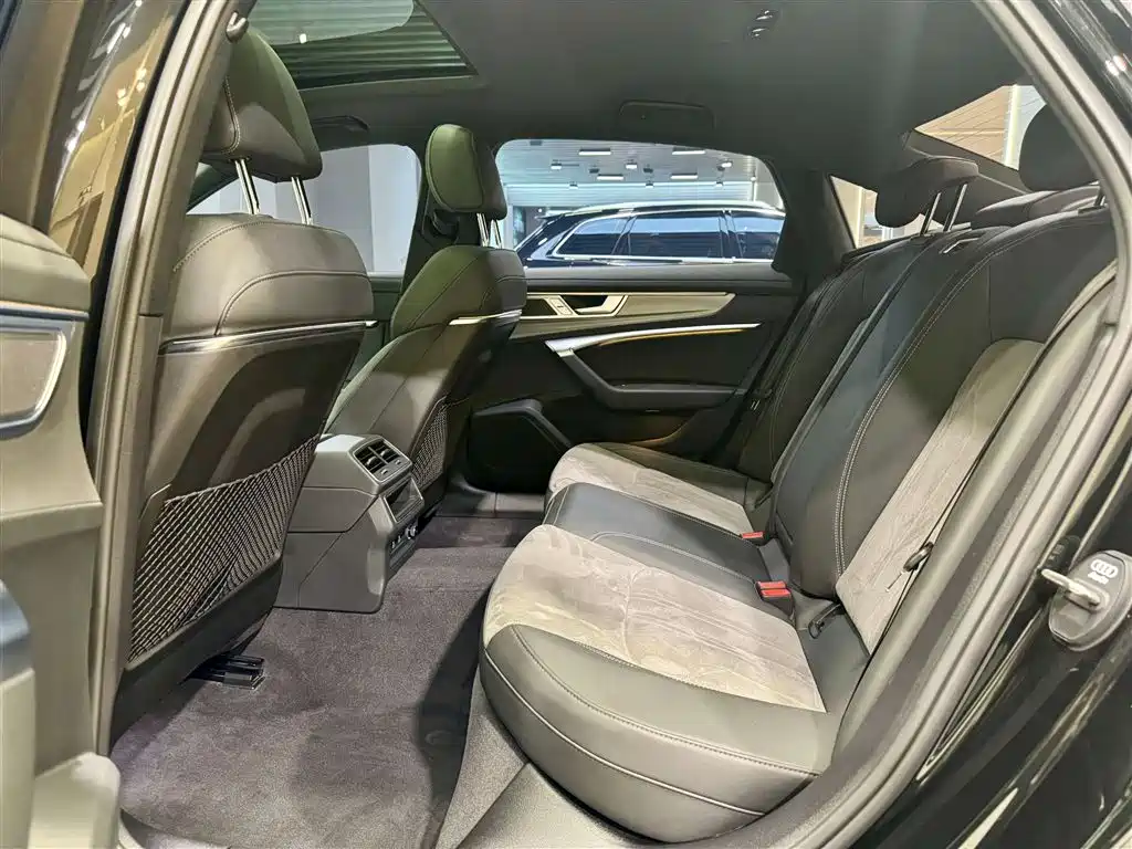 Audi A6L 2024 40 TFSI Luxury Dynamic фото 19