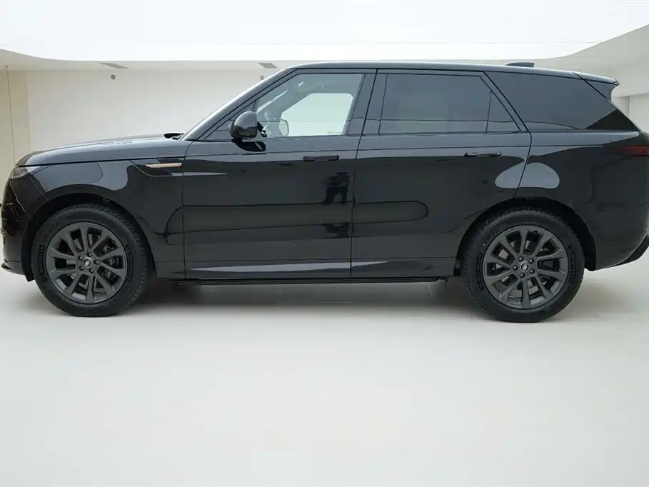 Land Rover Range Rover Sport 2023 400PS Dynamic SE фото 11