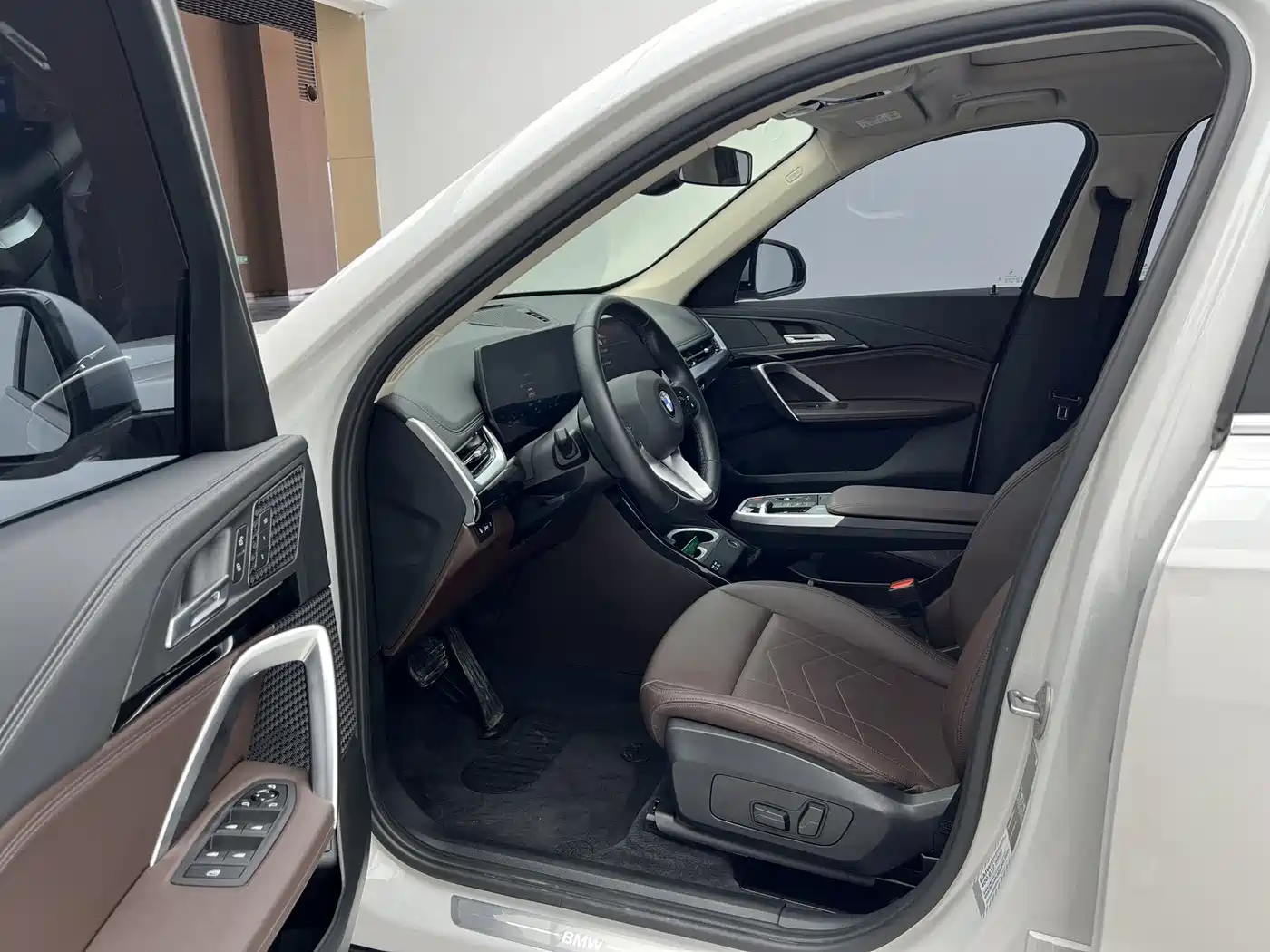 BMW X1 2023 sDrive20Li X Design Package фото 8