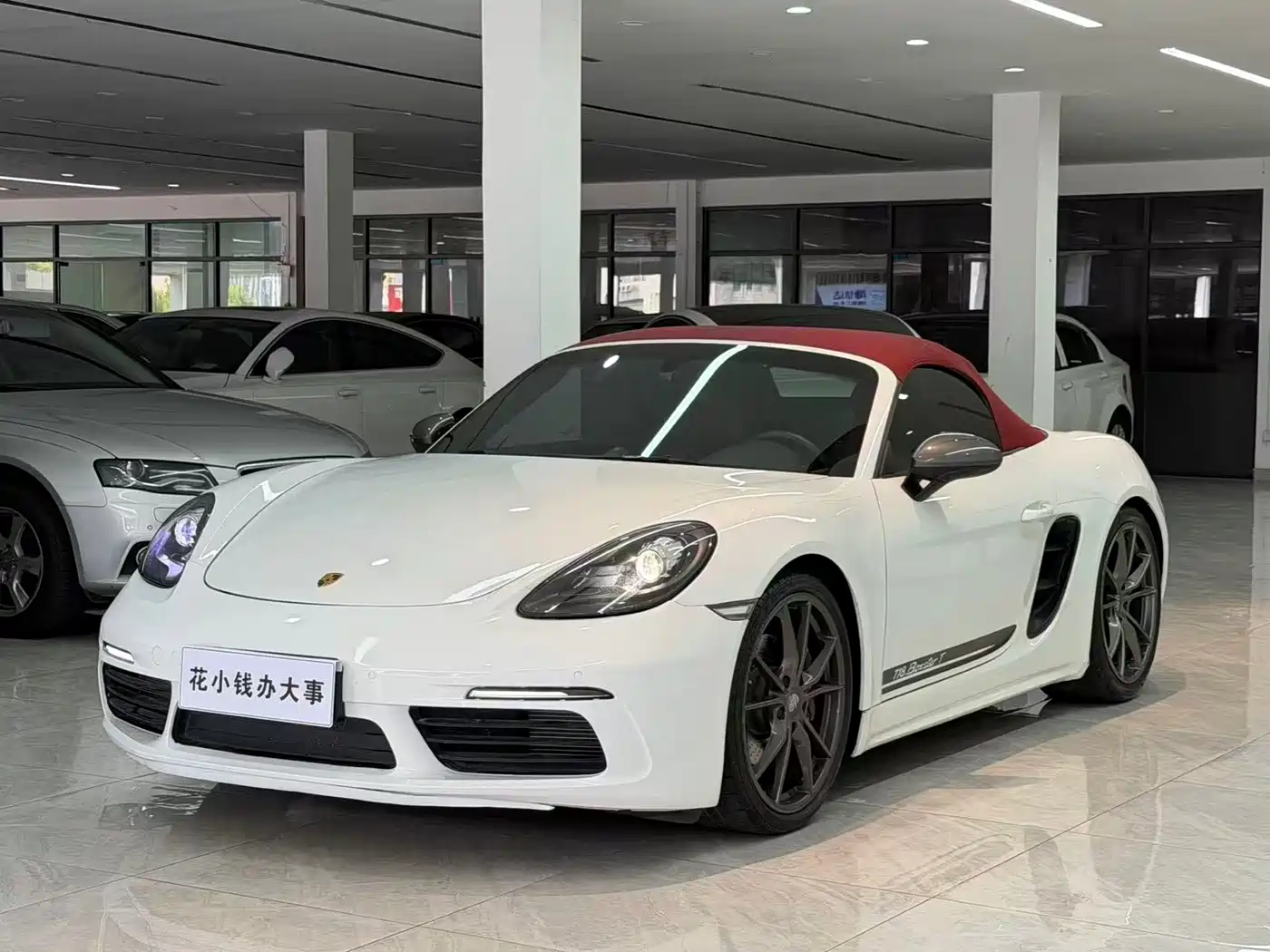 Porsche 718 2019 Boxster T 2.0T