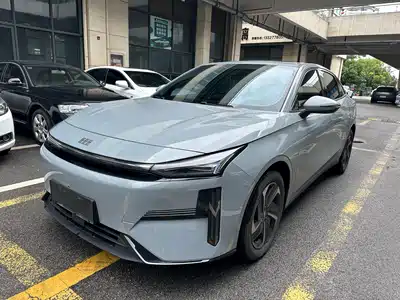 Geely Galaxy L6