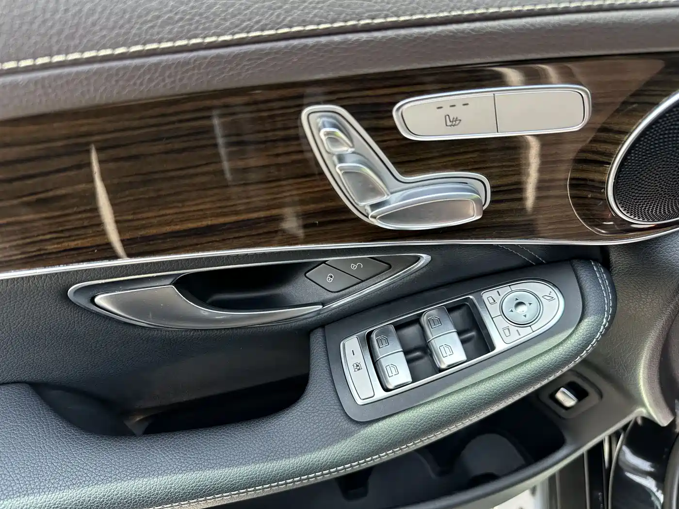 Mercedes-Benz GLC 2017 GLC 260 4MATIC Dynamic фото 21