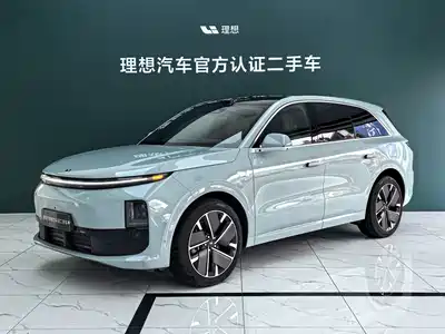 Li Auto L6