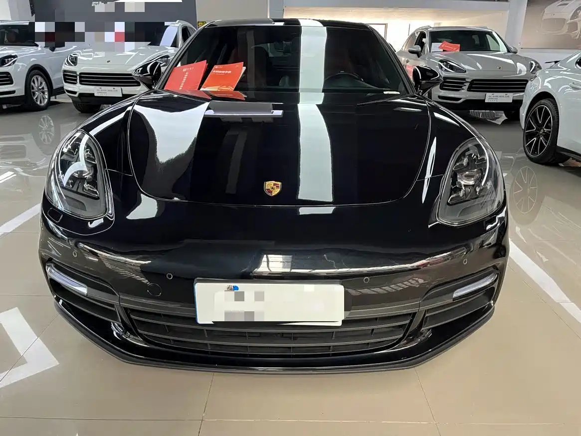 Porsche Panamera 2017 Panamera 3.0T фото 2