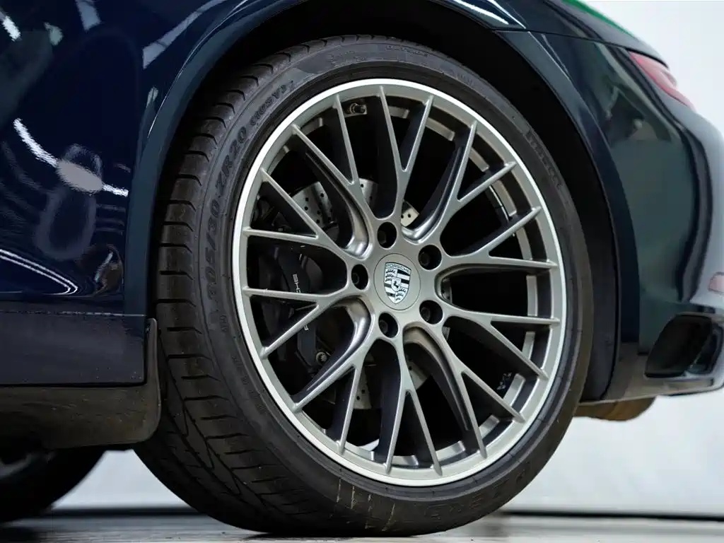 Porsche 911 2016 Carrera 3.0T фото 23