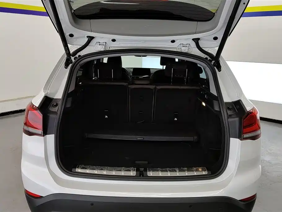 BMW X1 2021 sDrive20Li Fashion фото 4