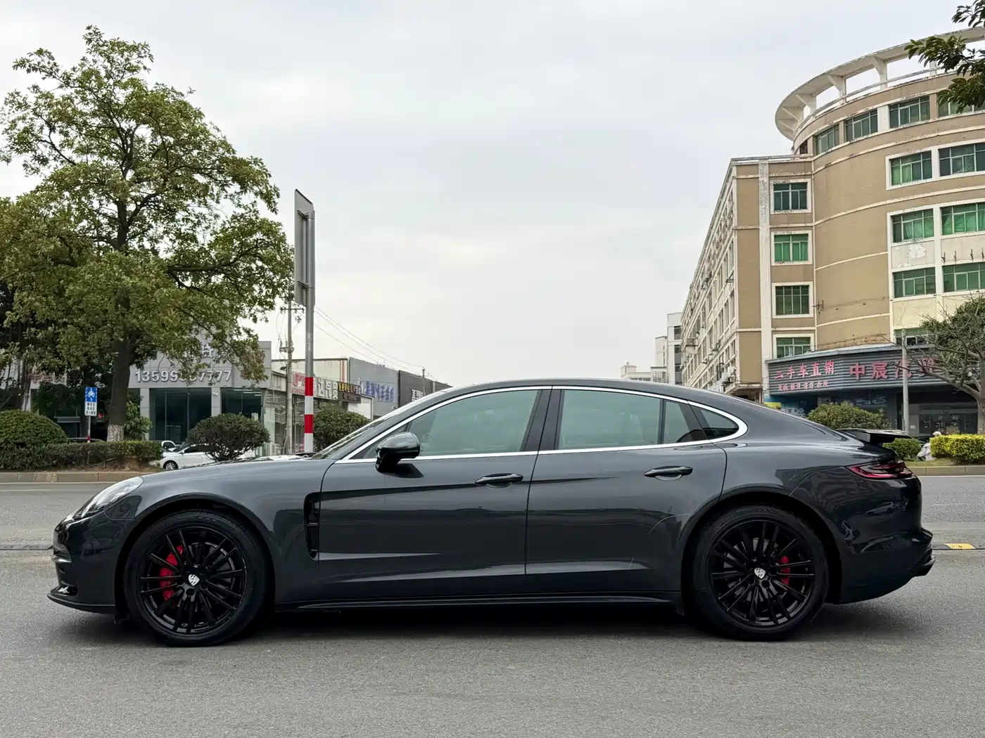 Porsche Panamera 2019 Panamera 2.9T фото 3