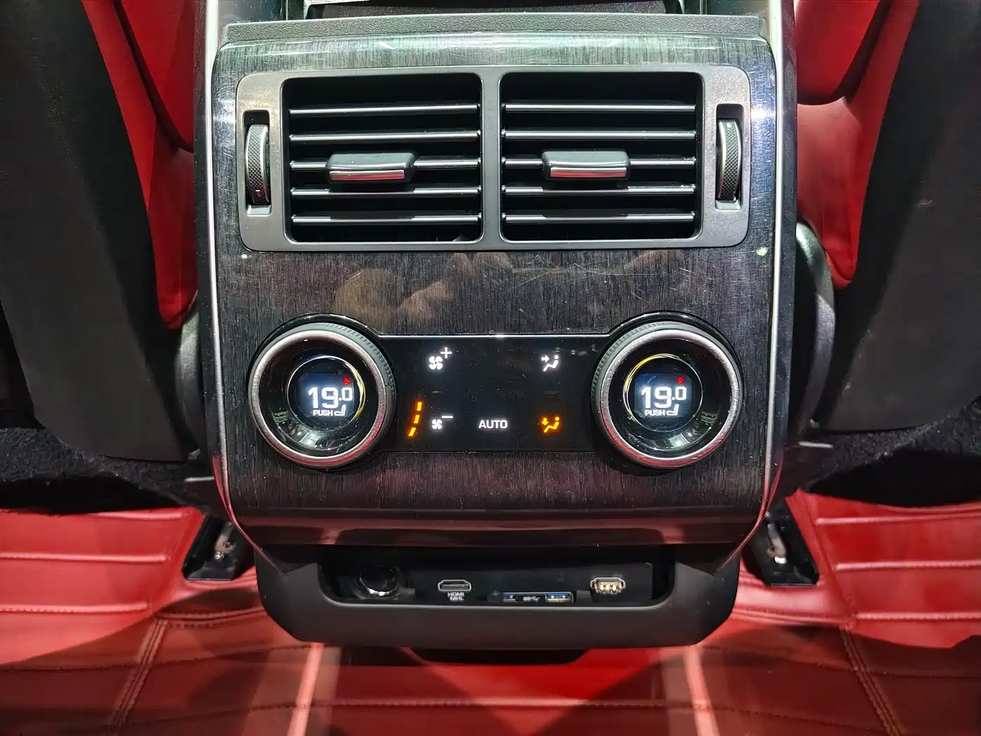 Land Rover Range Rover Sport 2020 3.0 L6 HSE DYNAMIC фото 17