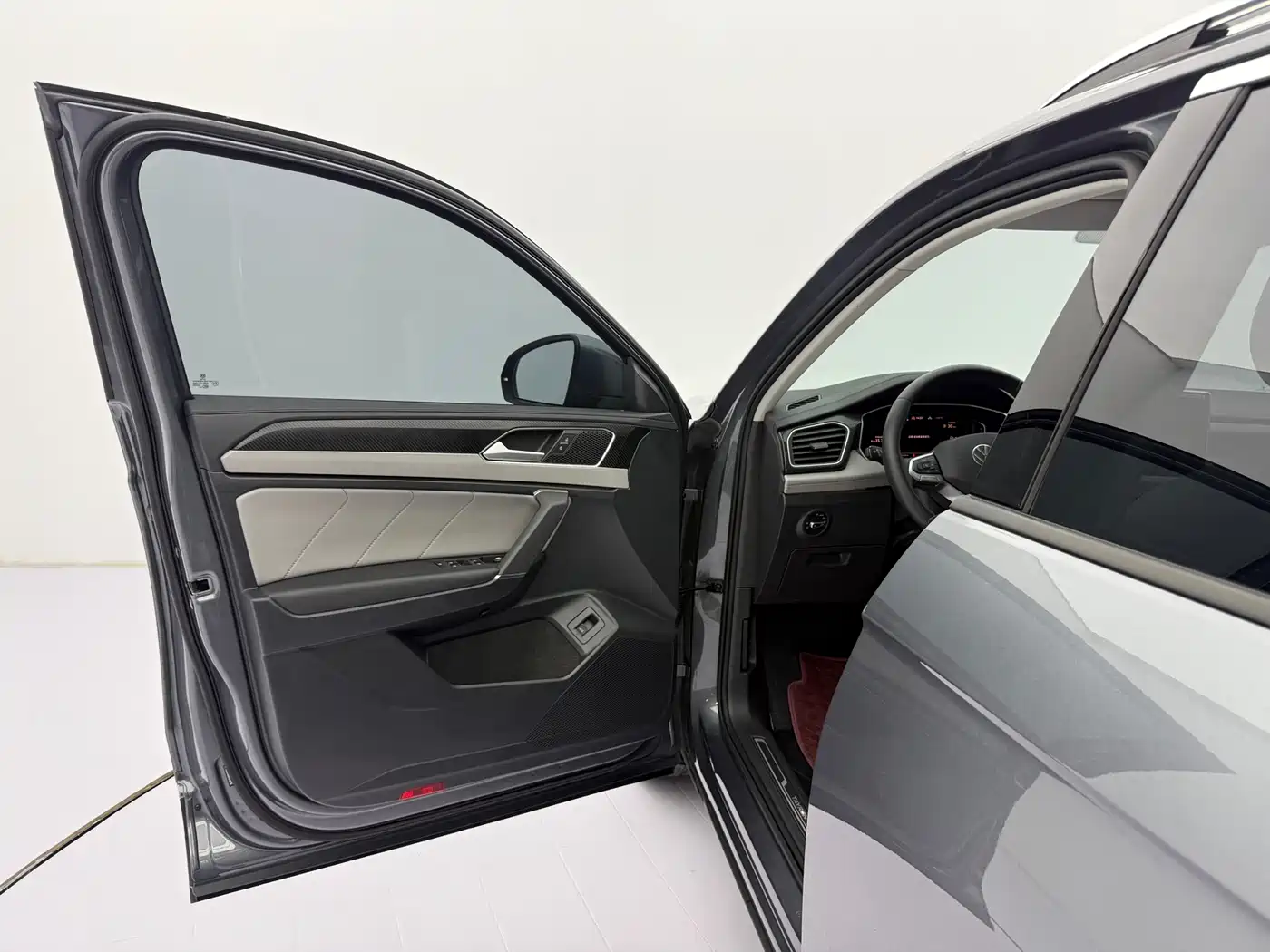 Volkswagen Tayron 2023 280TSI 2WD Luxury Plus Advanced Edition фото 24