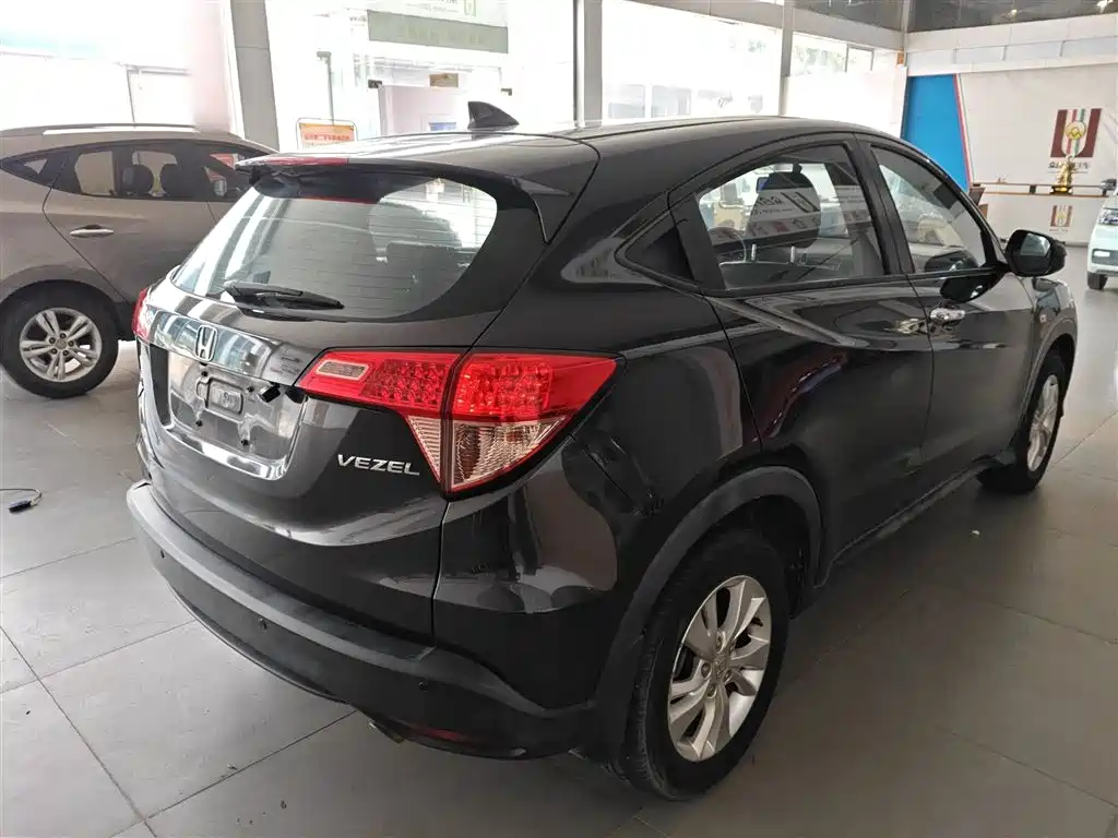 صورة 7 - Honda Vezel