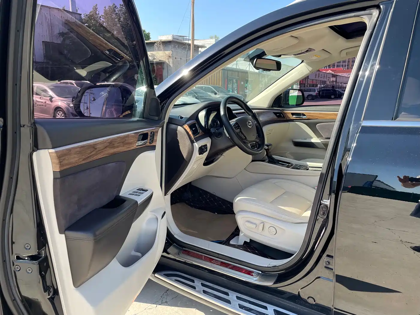 GAC Trumpchi Trumpchi GS8 2017 320T 2WD Luxury Smart Connect (7-seater) фото 12