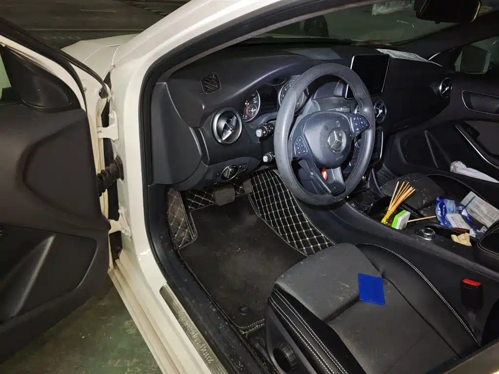 Mercedes-Benz A-Class (Import) 2016 A 180 фото 13
