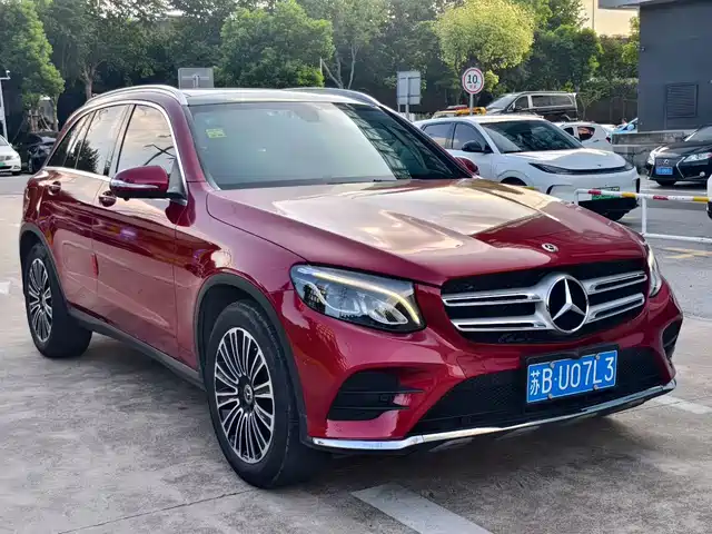 Mercedes-Benz GLC 2018 Facelift GLC 260 4MATIC Dynamic — фото 2