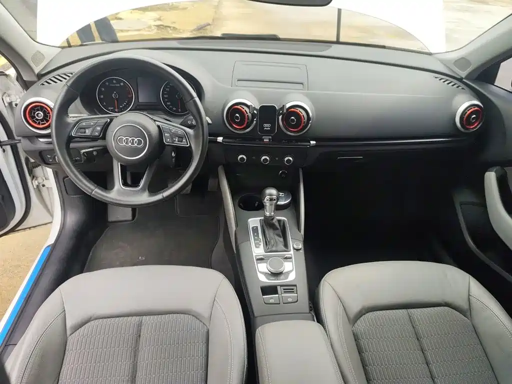 Audi A3 2020 Sportback 35 TFSI Fashion (China V) фото 6