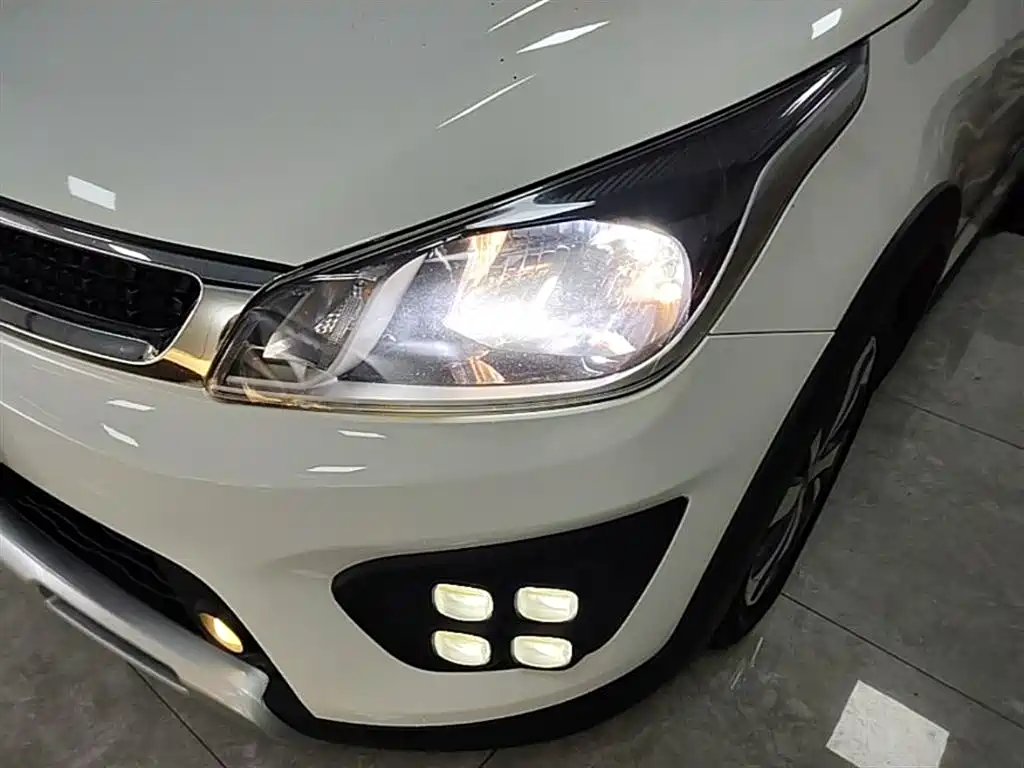 Kia KX CROSS 2017 1.4L AT GLS фото 24