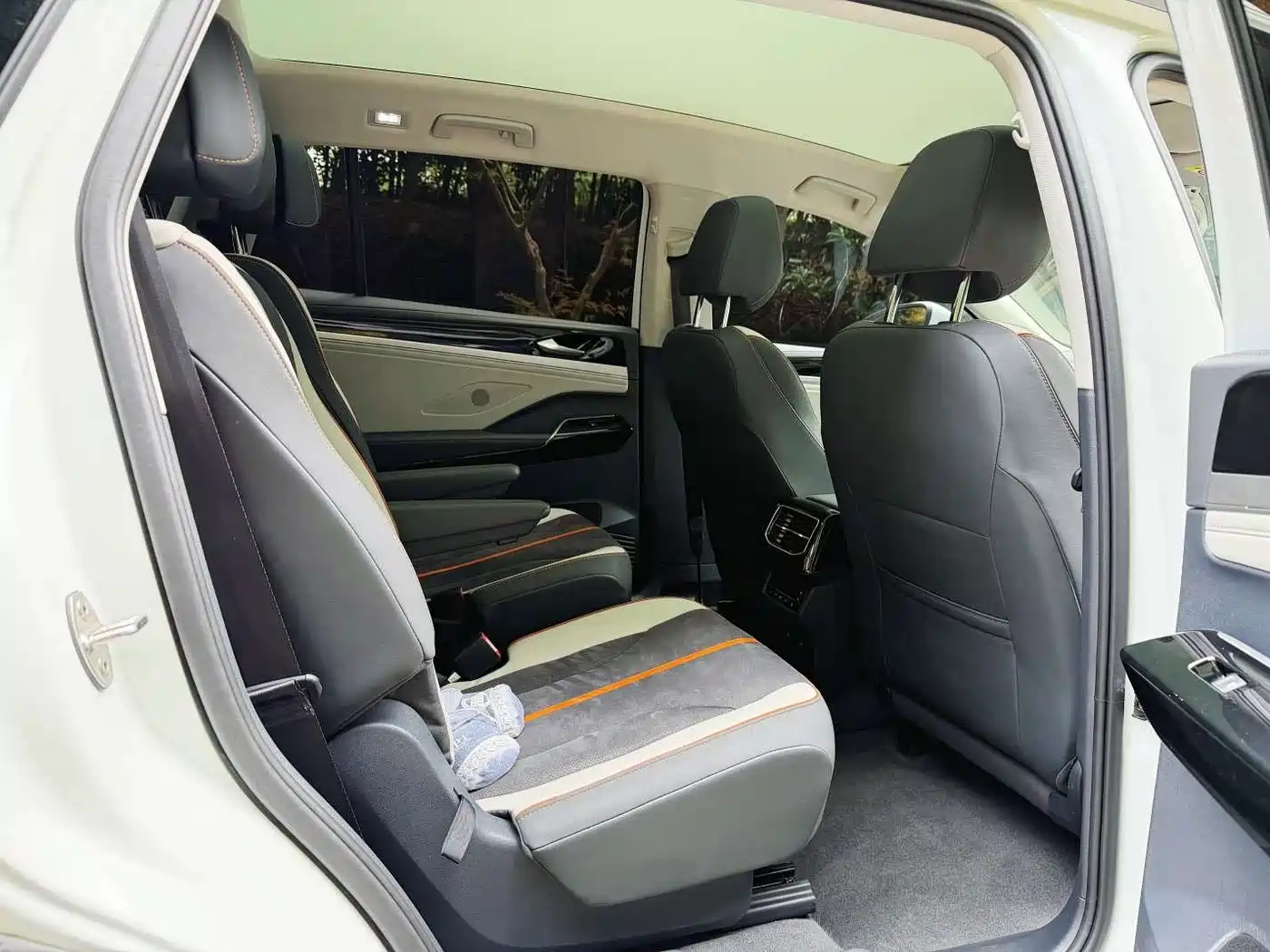 Volkswagen ID.6 CROZZ 2021 Long Range PRO Version фото 14