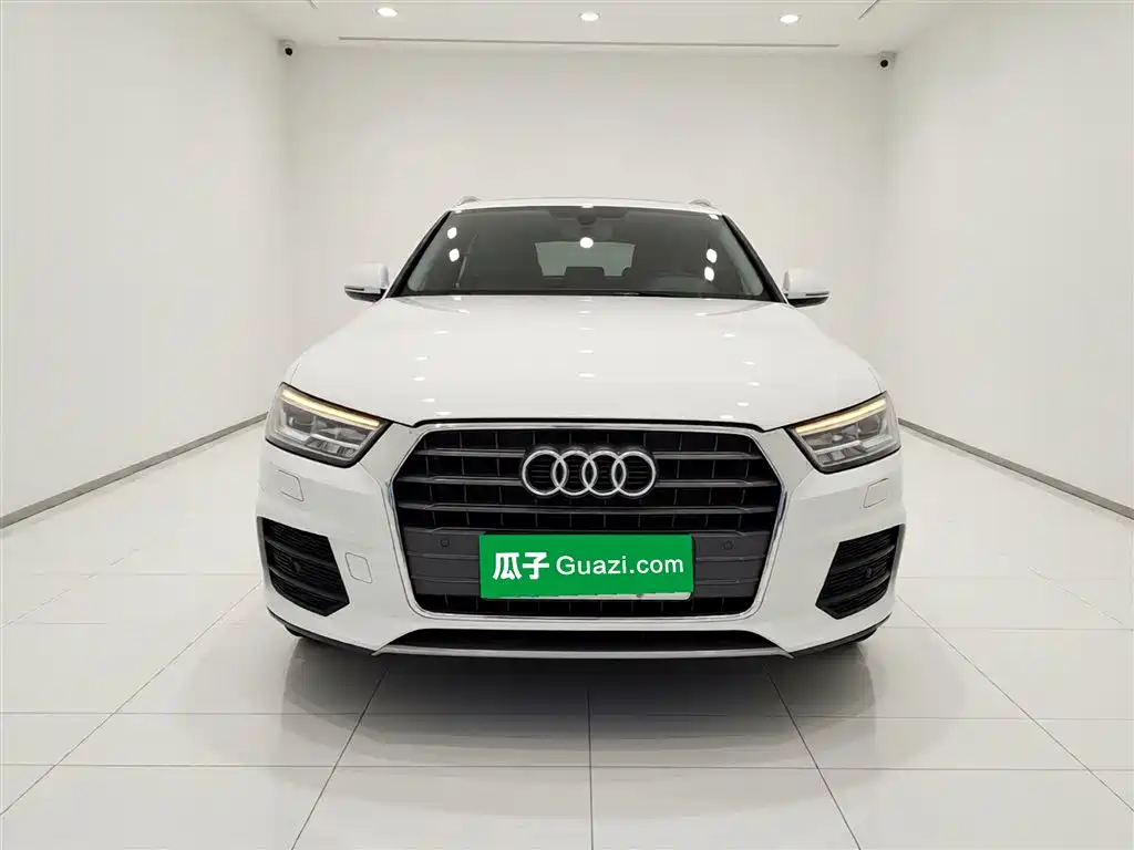 Audi Q3 2018 30th Anniversary Edition 30 TFSI Style фото 3