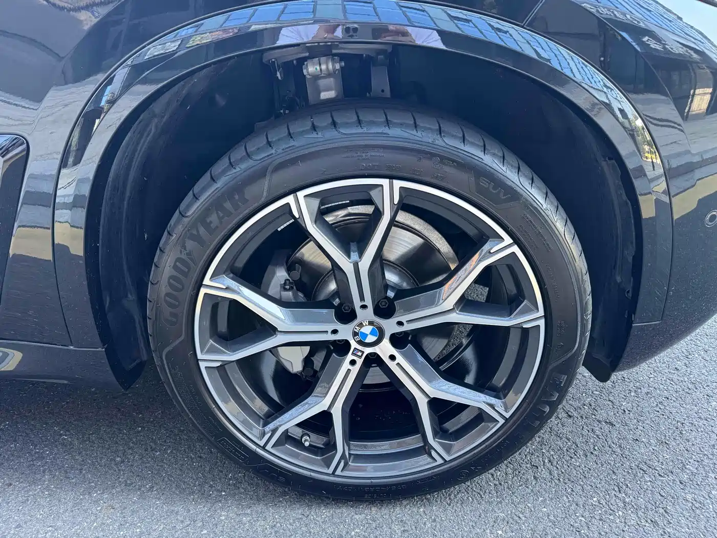 BMW X5 2023 xDrive 30Li Premium M Sport Black Night Package фото 7