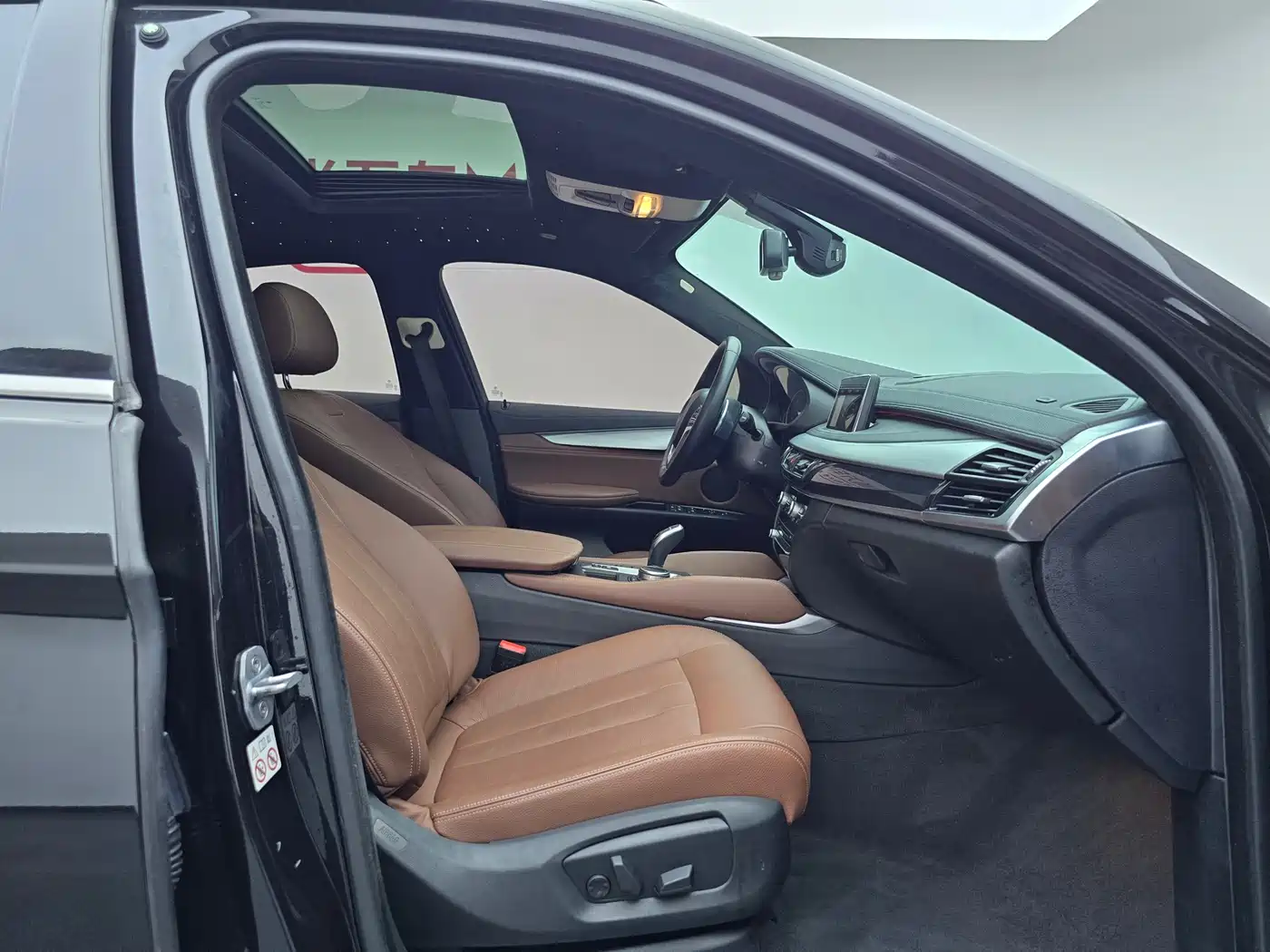 BMW X6 2018 xDrive35i Leading Model фото 15