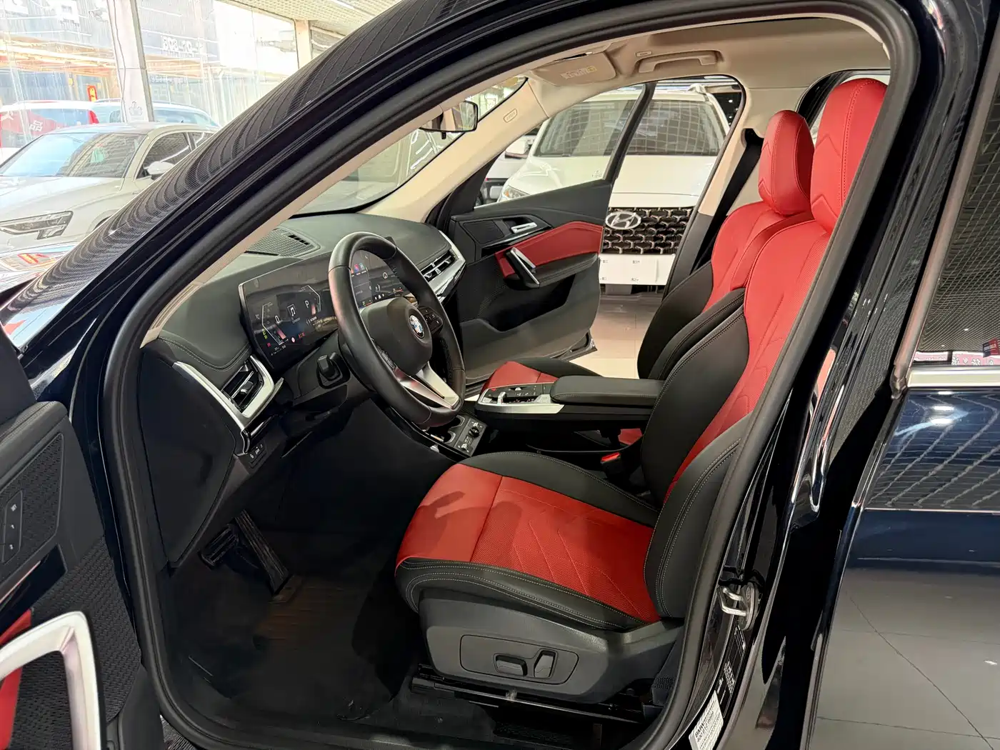 BMW X1 2023 sDrive20Li X Design Package фото 7