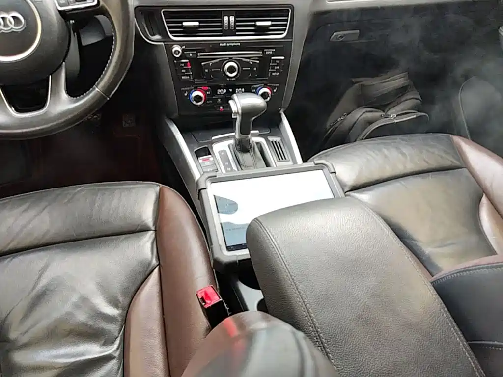 Audi Q5 2018 2017 Plus 40 TFSI Technology