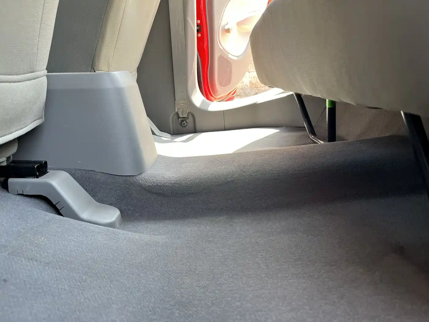 Chevrolet Sail 2013 Sedan 1.2L Manual Fashion Happiness Edition фото 27