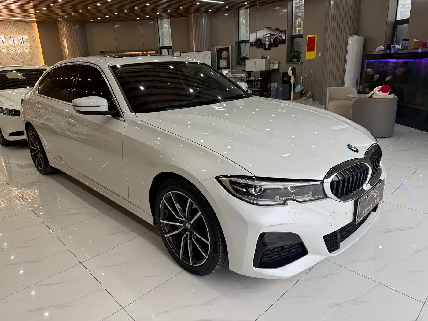 BMW 3 Series 2022 320Li M Sport Package фото 3