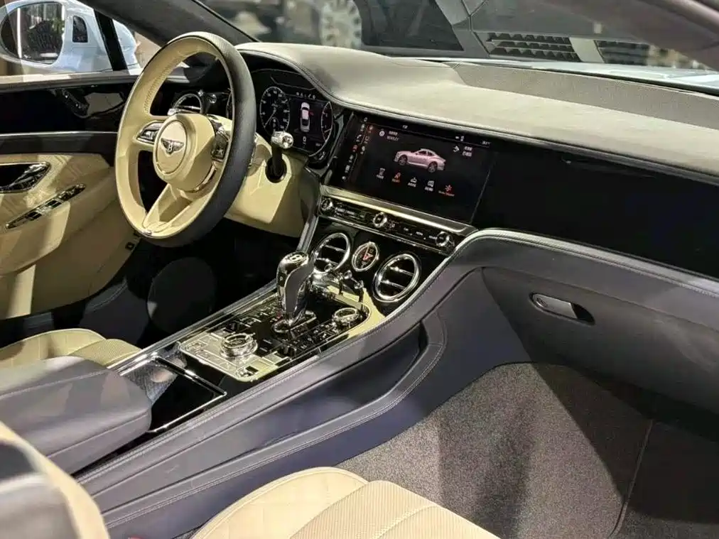 Bentley Continental 2023 2022 4.0T GT V8 Mulliner