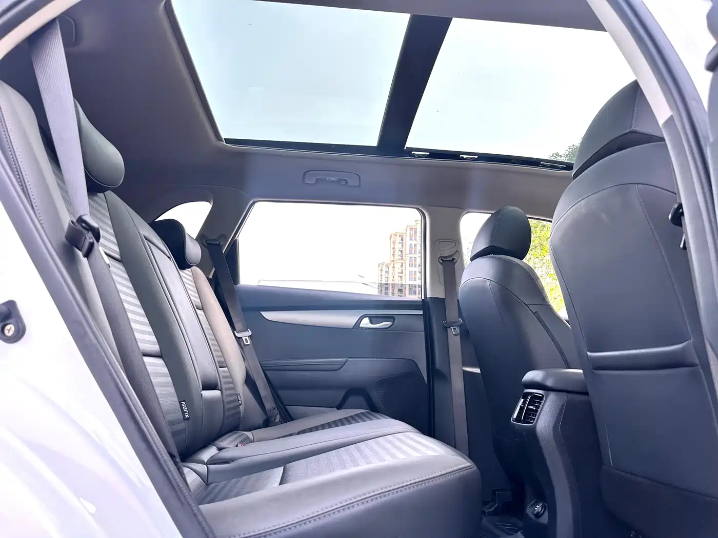 Kia Sportage 2019 2.0L Automatic Smart Luxury Edition фото 30