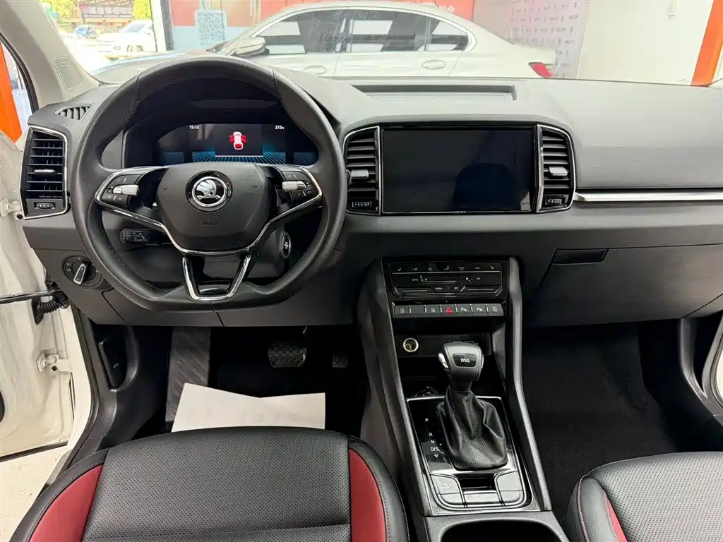 Škoda Karoq 2022 TSI280 Luxury Edition фото 16