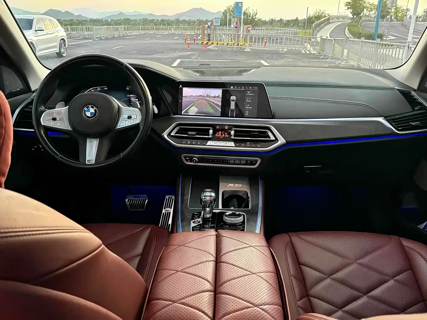 BMW X5 2022 xDrive 30Li M Sport Package фото 6