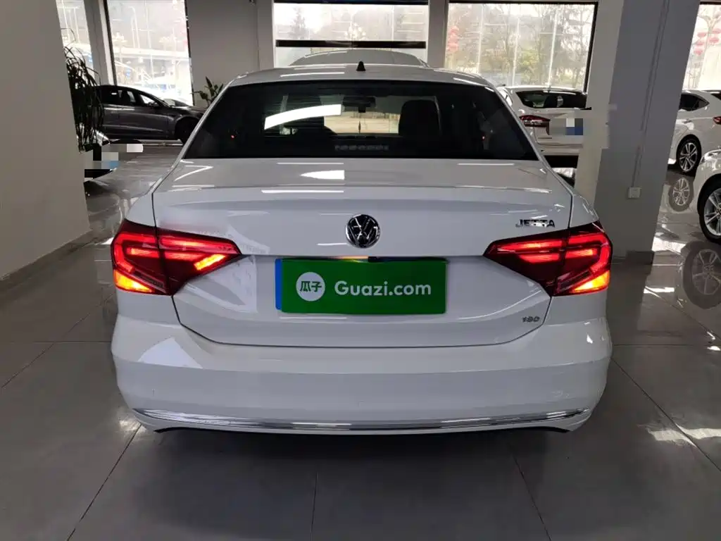 Volkswagen Jetta 2017 1.5L Automatic Comfort фото 6