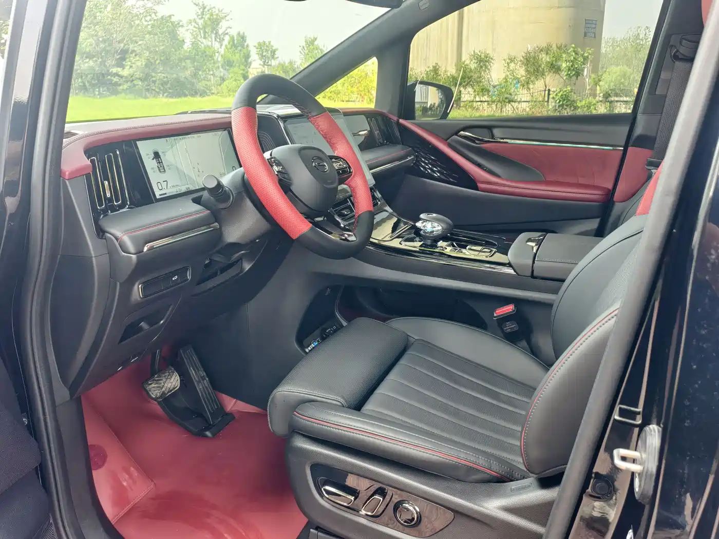 GAC Trumpchi Trumpchi M8 2024 Patriarch Series 400T Ultimate Edition фото 8