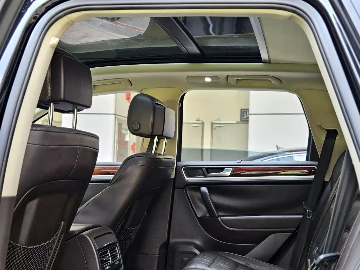 Volkswagen Touareg 2011 3.0TSI Comfort фото 25