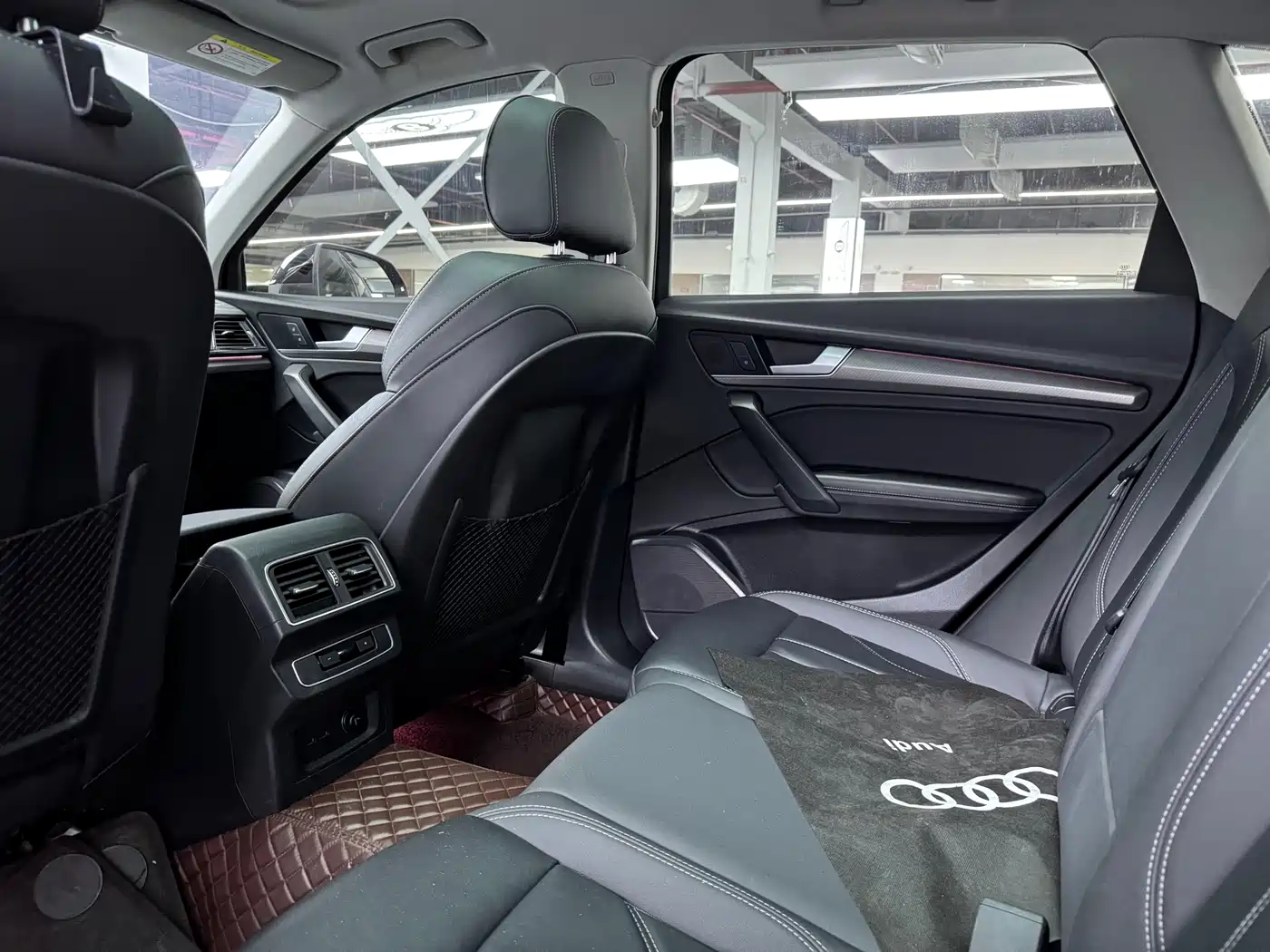 Audi Q5L 2022 40T Luxury Dynamic фото 8