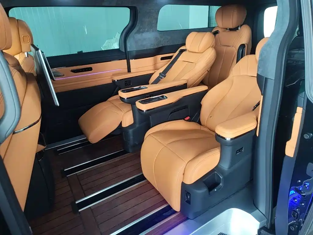 Geely Galaxy Yizhen L380 2025 Model 805km Flagship Edition AWD фото 17